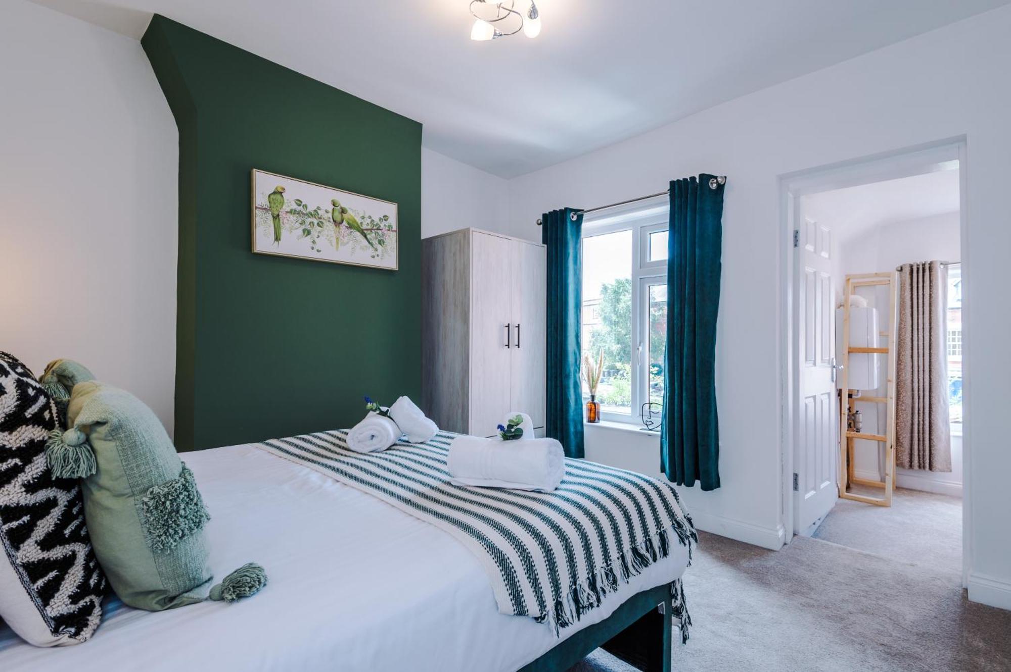 Spacious 3-Bed Home In Nantwich By 53 Degrees Property - Amazing Location, Ideal For Groups - Sleeps 6 Bagian luar foto